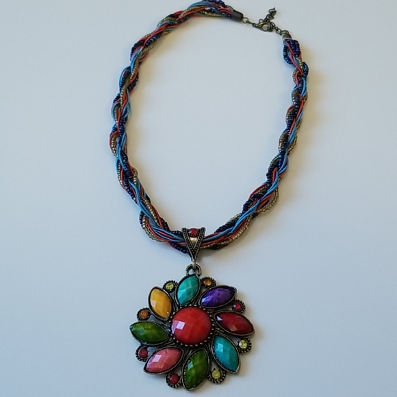 Colorful Necklace - Picture 2 of 2